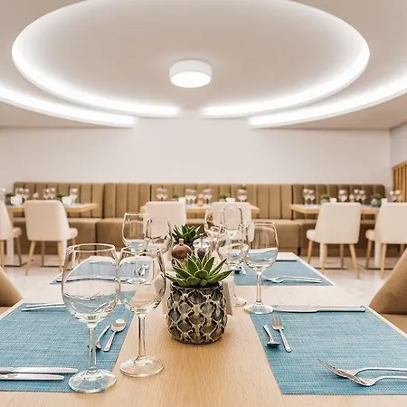Hotel Voya